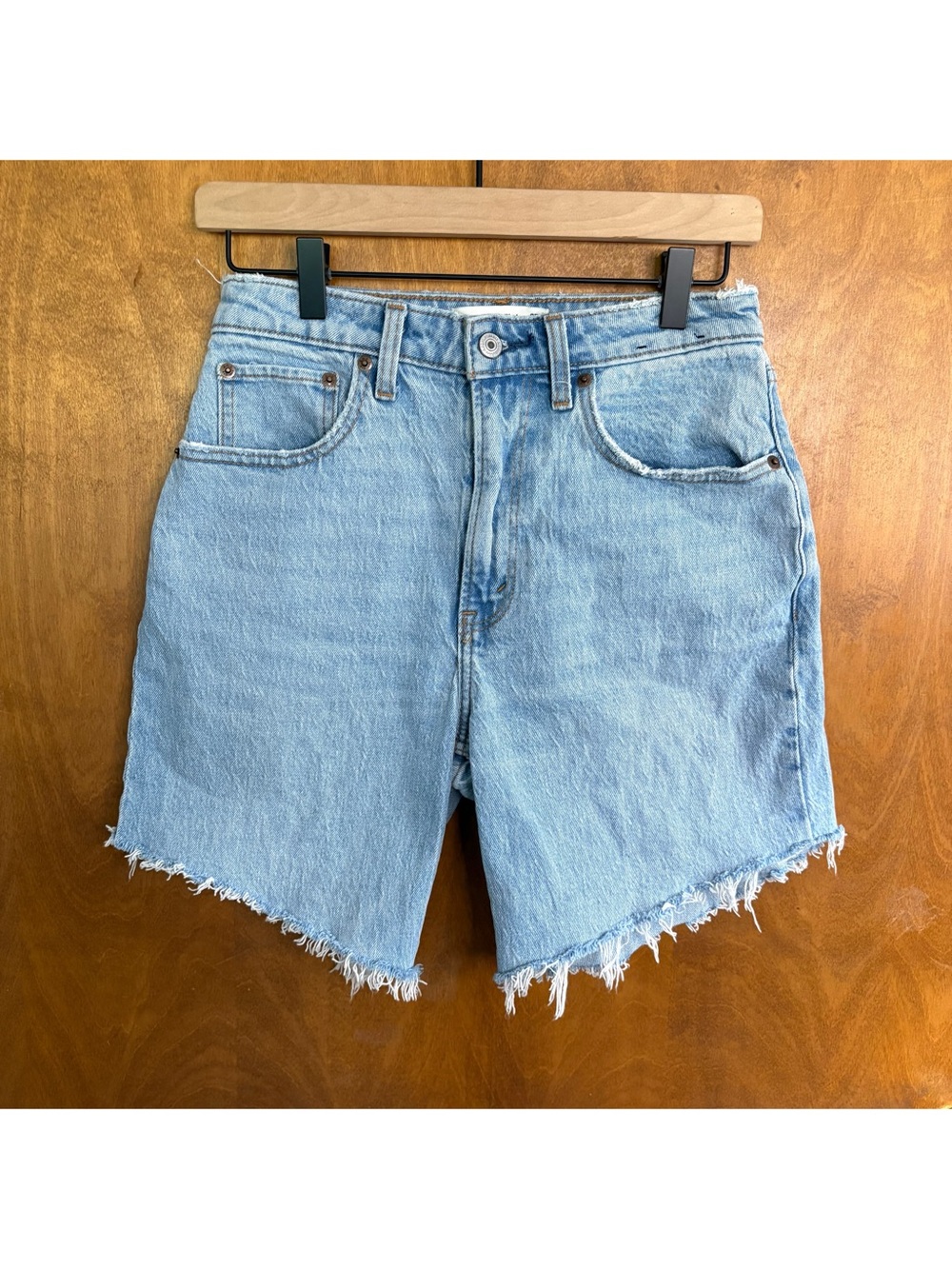 Abercrombie & Fitch High Rise 90s Relaxed Jean Shorts Denim Jorts 27 Curve Love